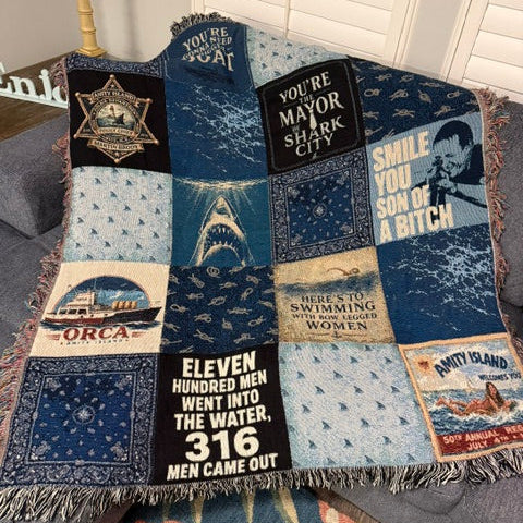 Shark Summer – Vintage Maritime & Nautical Emblem Throw